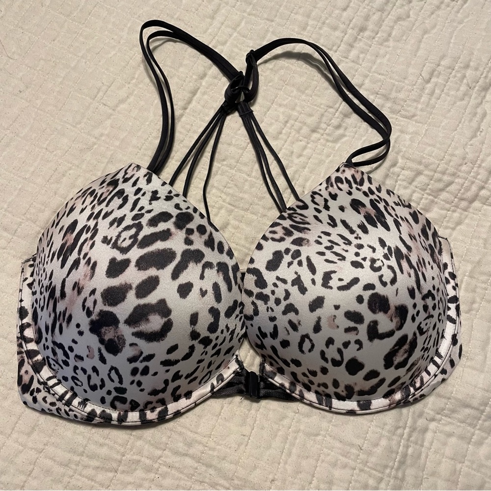 Victoria’s Secret Gray Leopard Very Sexy Push-Up Bra (34DD)